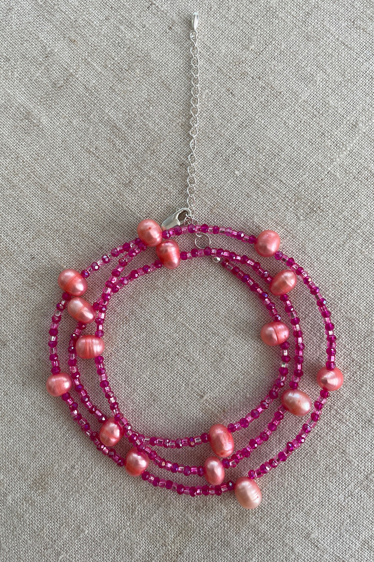 Cat's Cradle Pearl Chain