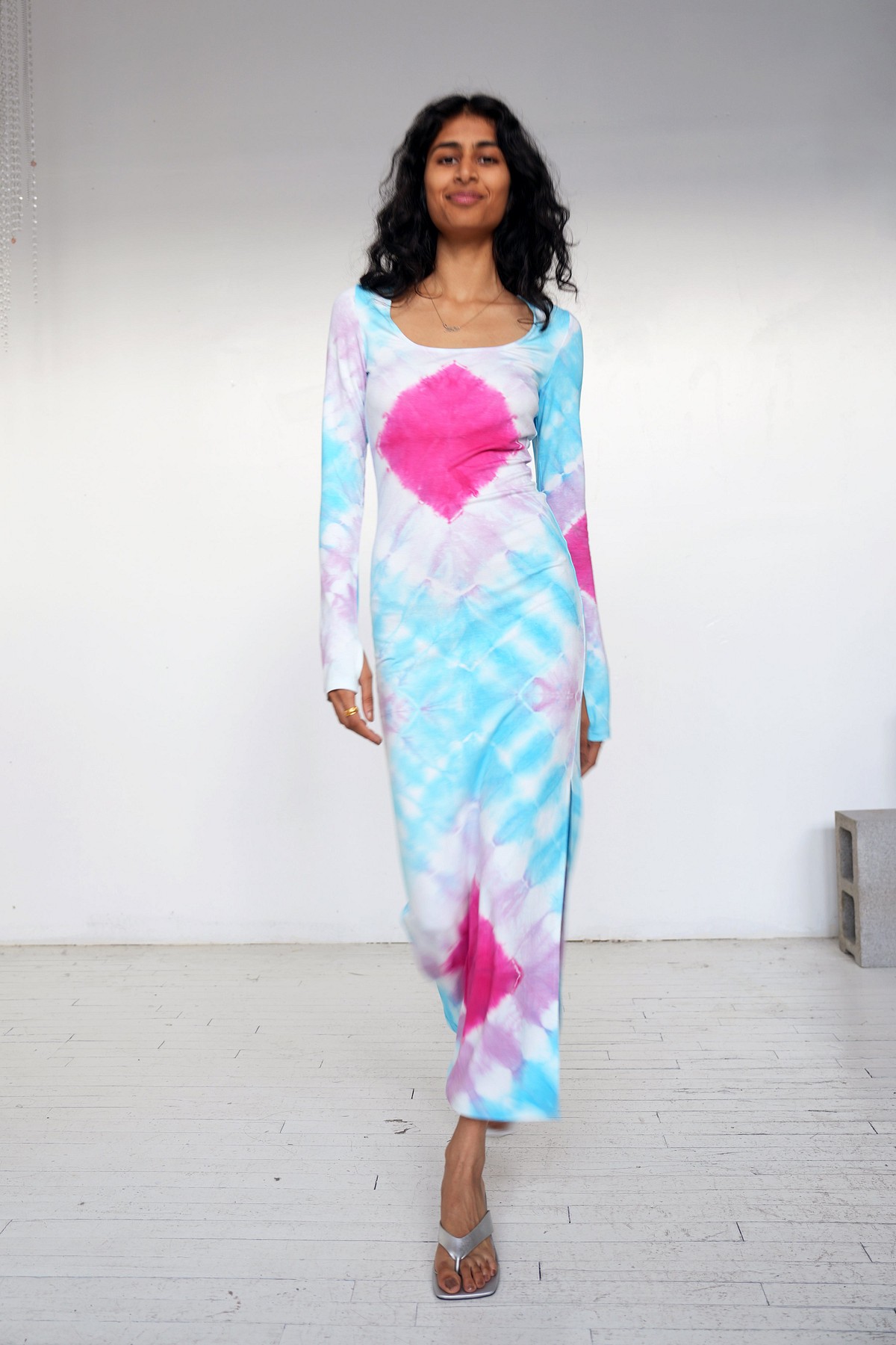 tie dye dress silk Chainmail-embellished tie-dyed satin maxi dress - orange