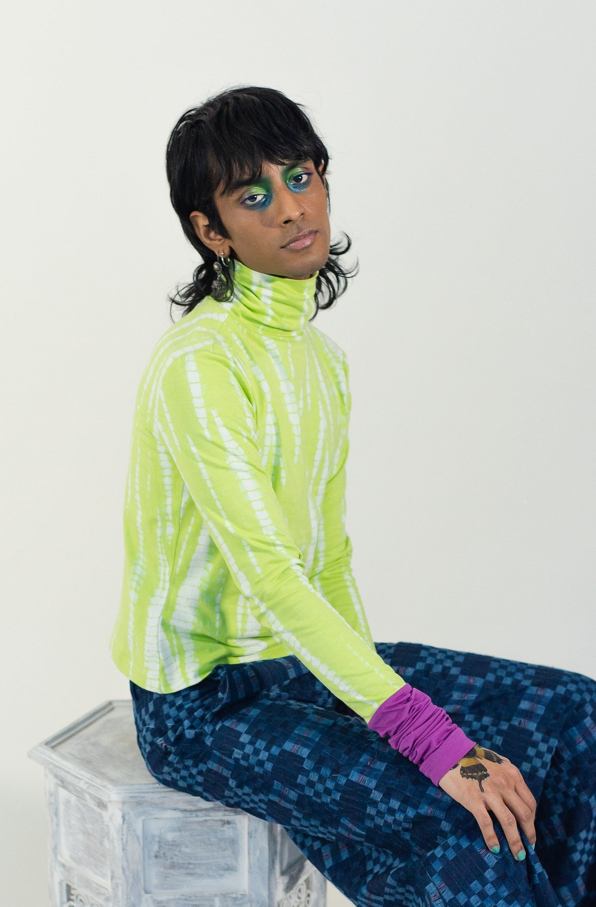 Lime green turtleneck hotsell