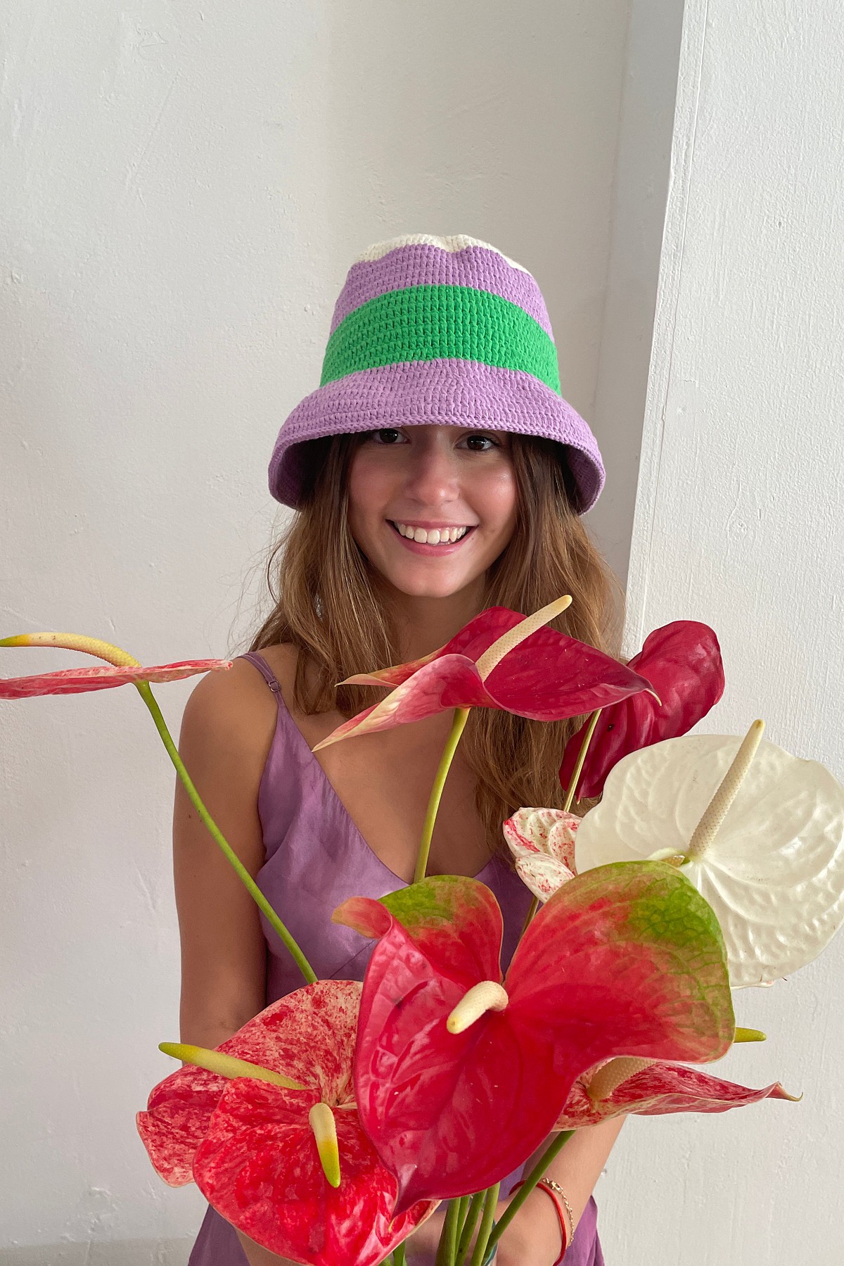 Double crochet bucket hat