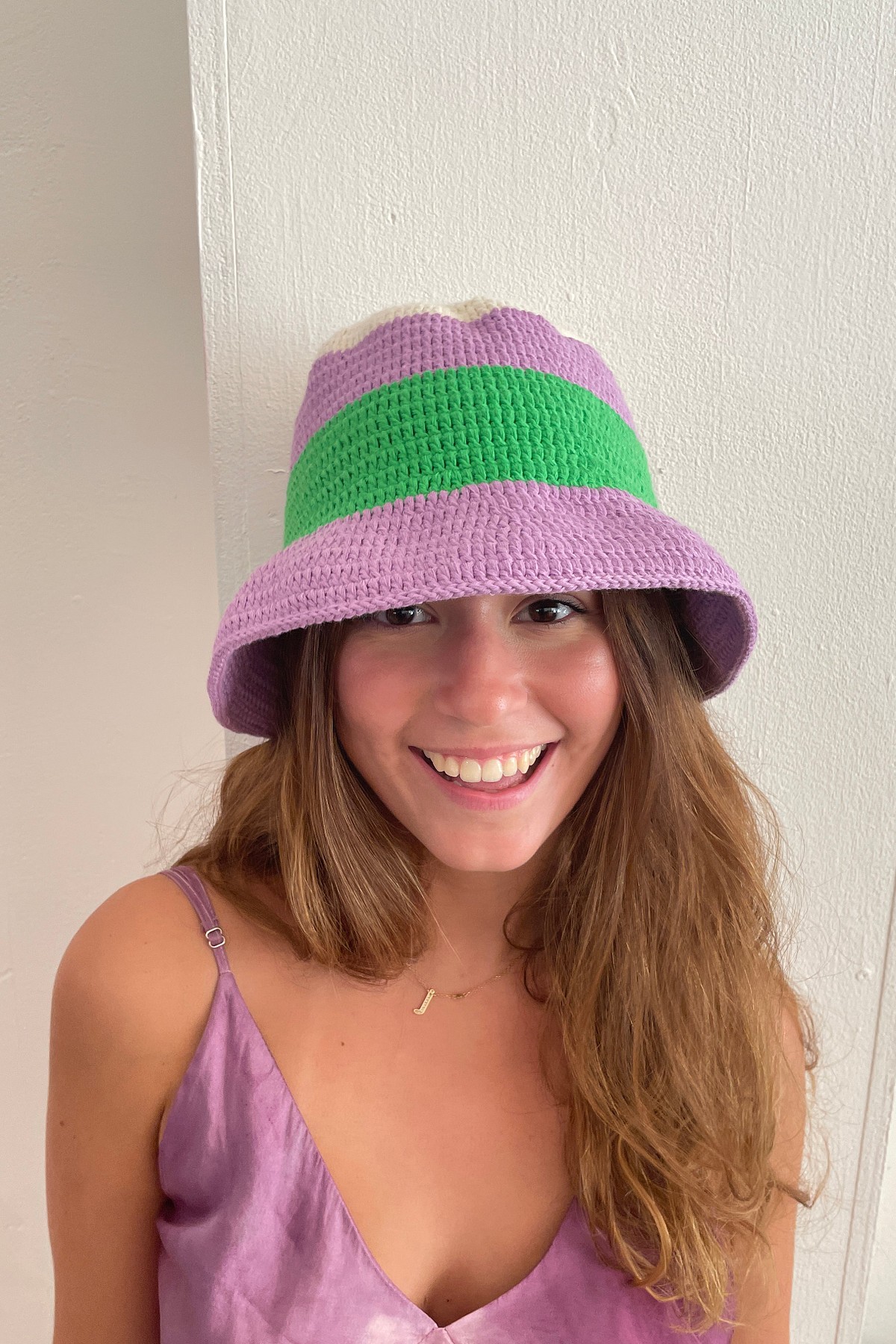 Double crochet bucket hat